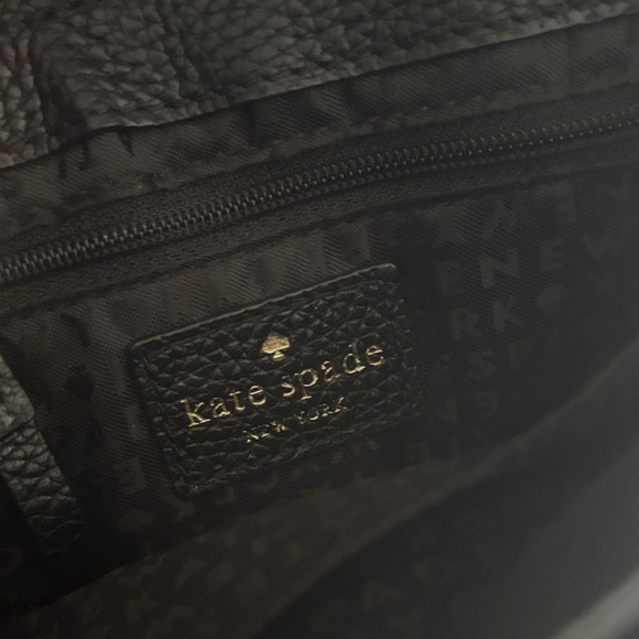 Kate Spade New York suede-trimmed leather crossbody - Picture 4 of 5